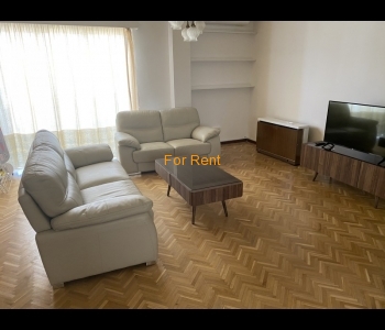 Renovated 3 bedroom flat 